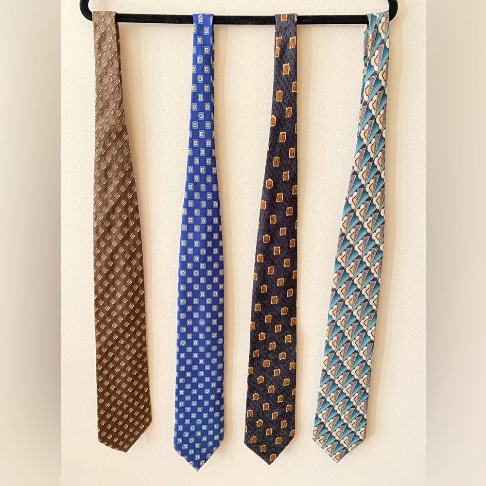 Ermenegildo Zegna Silk Tie Made in Italy pack of three - Picture 3 of 17